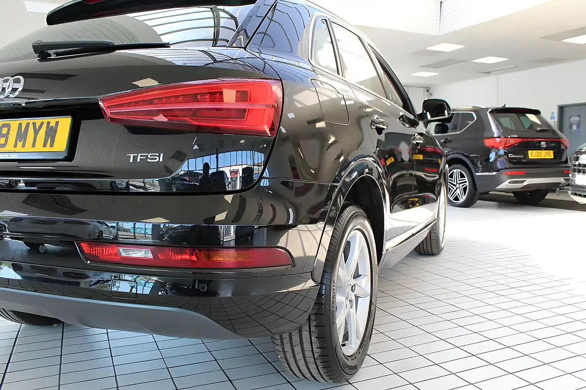 Used 2018 Audi Q3 Sport Black - Interior and Exterior details 13
