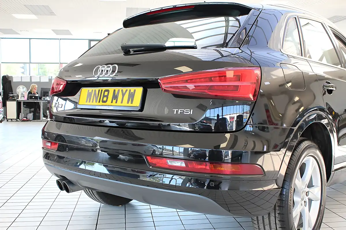 Used 2018 Audi Q3 Sport Black - Interior and Exterior details 14