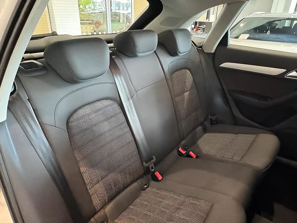 Used 2018 Audi Q3 Sport - Interior and Exterior details 10