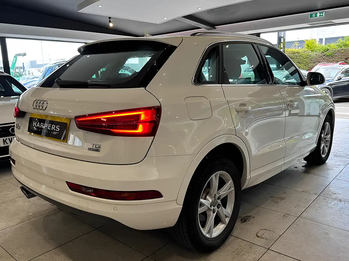 Used 2018 Audi Q3 Sport - Interior and Exterior details 7
