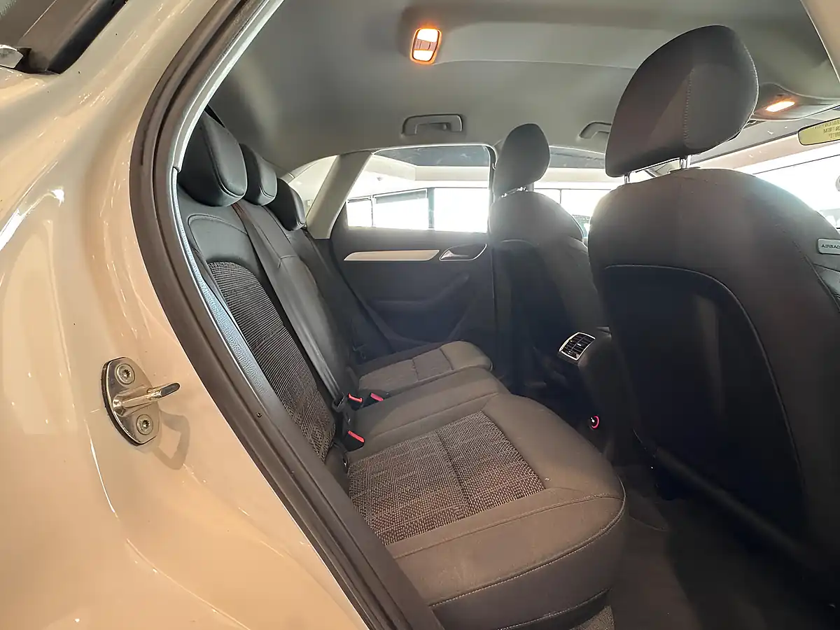 Used 2018 Audi Q3 Sport - Interior and Exterior details 9