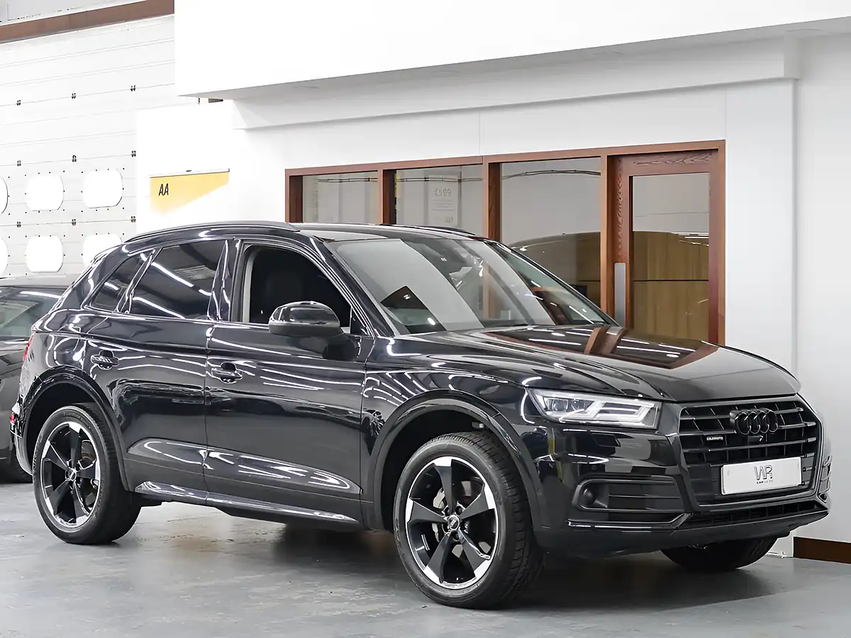 Used 2018 Audi Q5 Black Edition Black - Front View