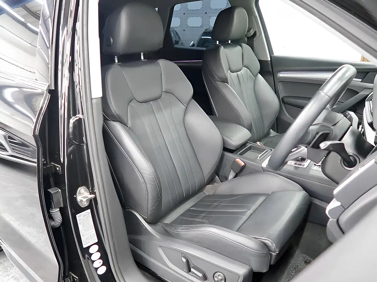 Used 2018 Audi Q5 Black Edition Black - Interior and Exterior details 11
