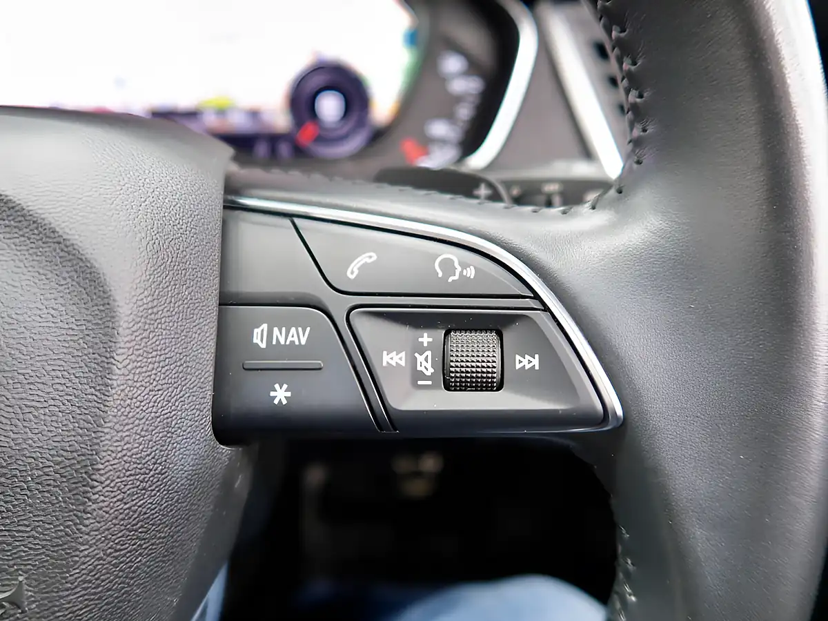 Used 2018 Audi Q5 Black Edition Black - Interior and Exterior details 14