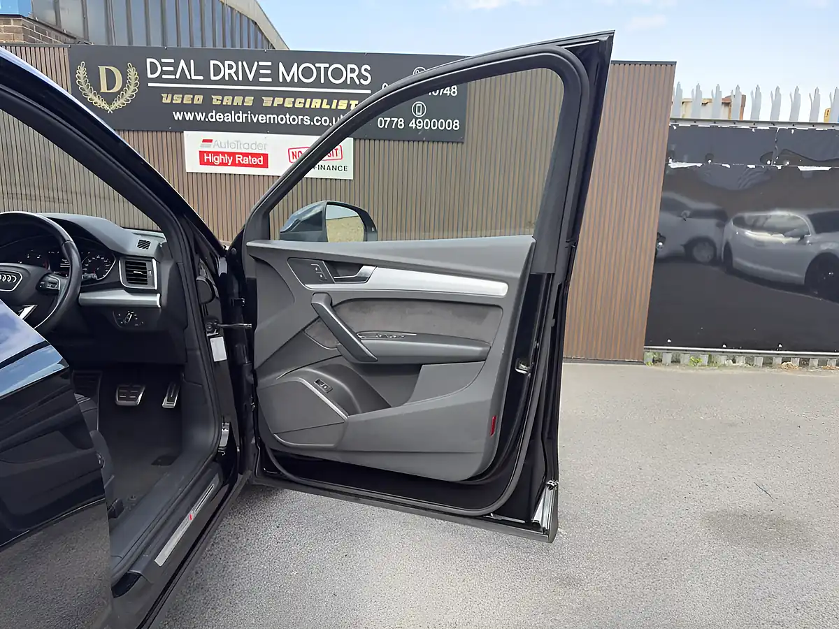 Used 2018 Audi Q5 S Line Black - Interior and Exterior details 10