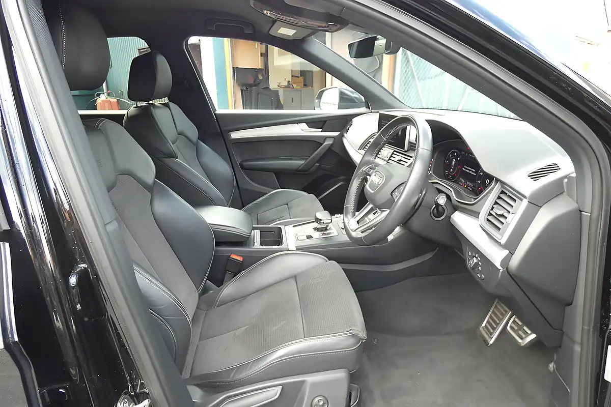 Used 2018 Audi Q5 S Line Black - Interior and Exterior details 10