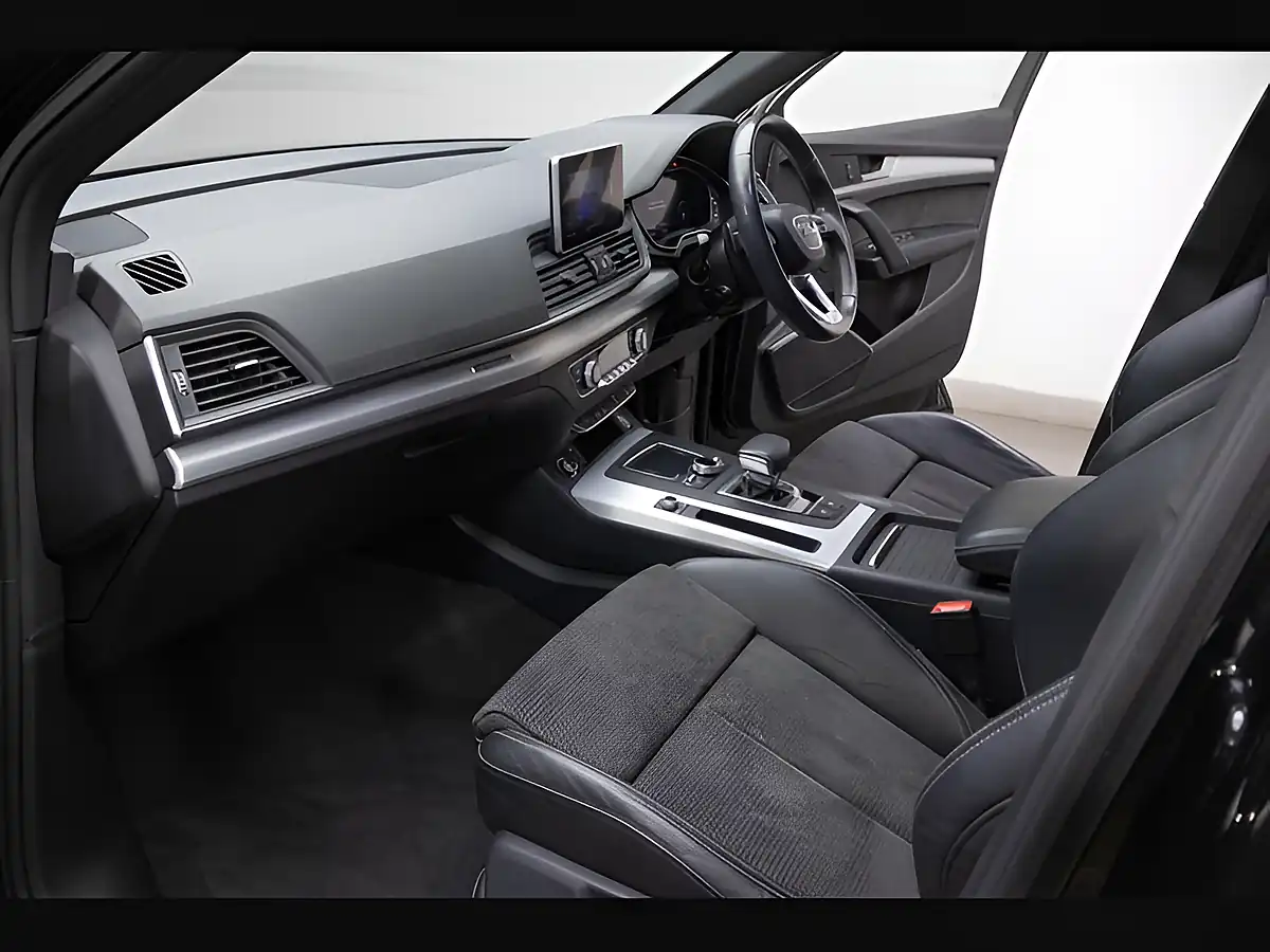 Used 2018 Audi Q5 S Line Black - Interior and Exterior details 9