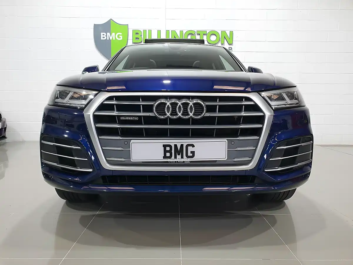 Used 2018 Audi Q5 S Line Blue - Interior and Exterior details 11