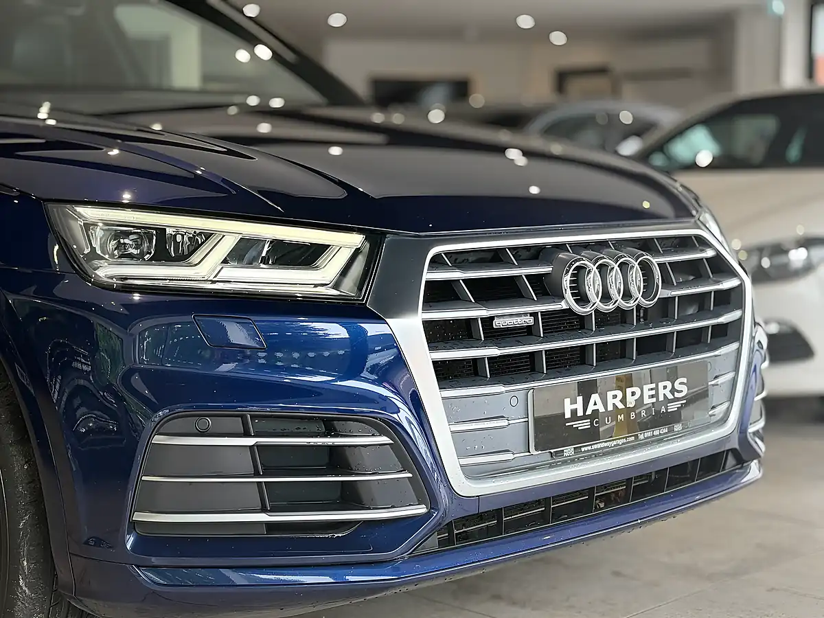 Used 2018 Audi Q5 S Line Blue - Interior and Exterior details 12