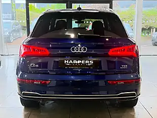 Used 2018 Audi Q5 S Line Blue - Interior and Exterior details 6