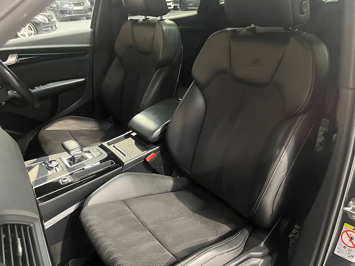 Used 2018 Audi Q5 S Line Daytona Grey - Interior and Exterior details 11