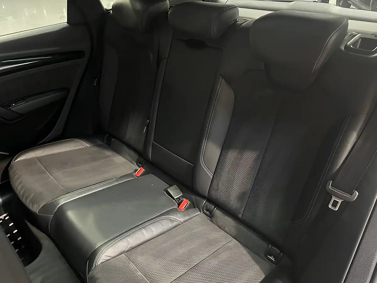 Used 2018 Audi Q5 S Line Daytona Grey - Interior and Exterior details 19
