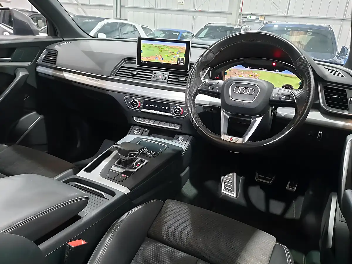 Used 2018 Audi Q5 S Line Daytona Grey - Interior and Exterior details 16