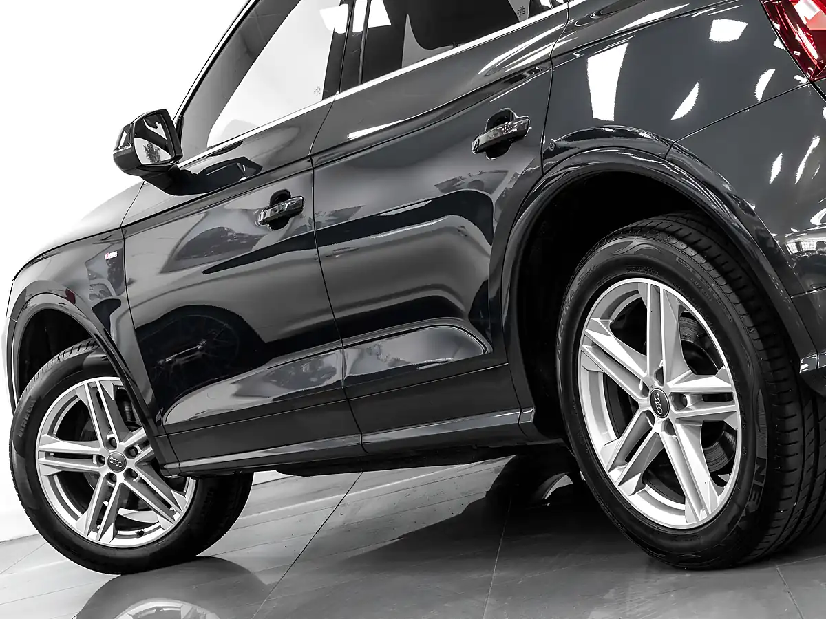 Used 2018 Audi Q5 S Line Grey - Interior and Exterior details 10