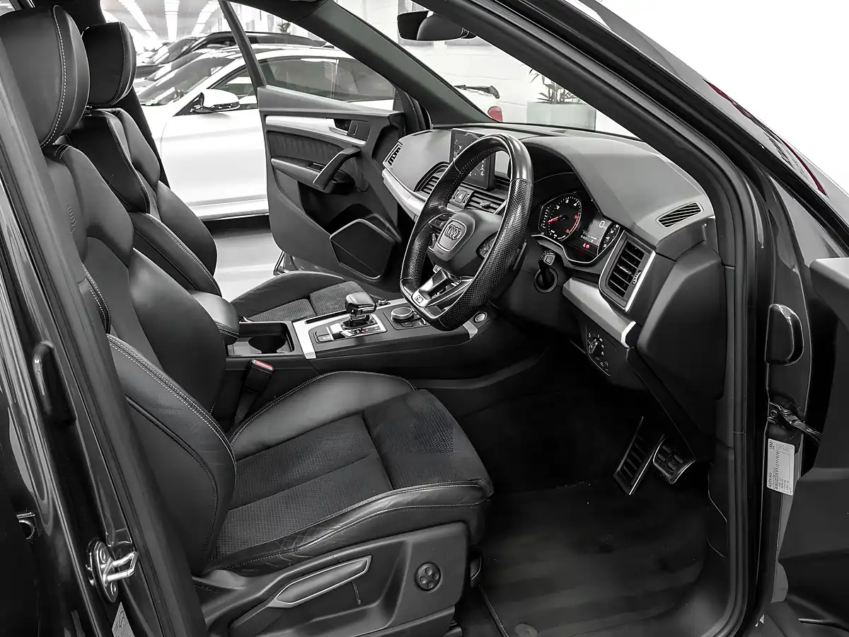 Used 2018 Audi Q5 S Line Grey - Interior and Exterior details 11