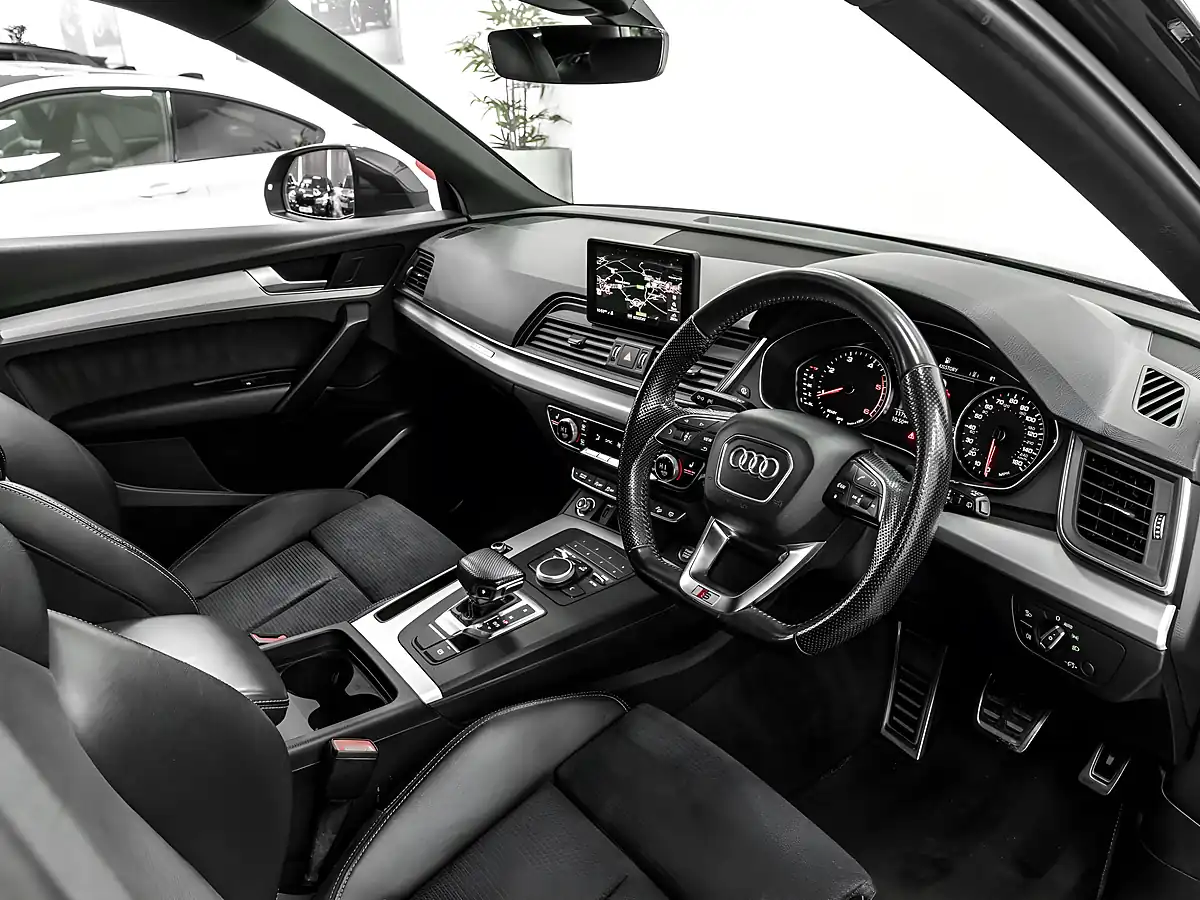 Used 2018 Audi Q5 S Line Grey - Interior and Exterior details 12