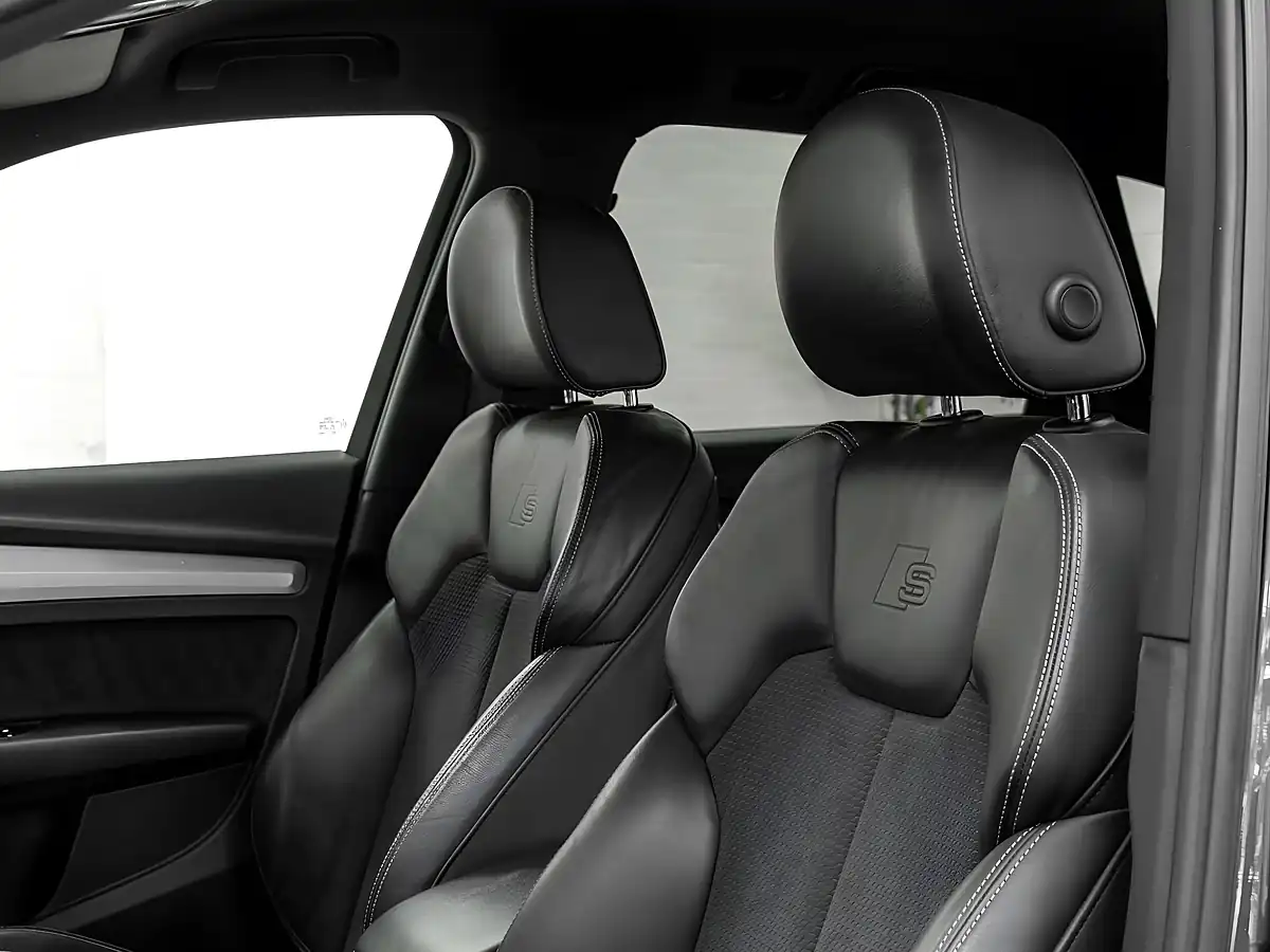 Used 2018 Audi Q5 S Line Grey - Interior and Exterior details 14