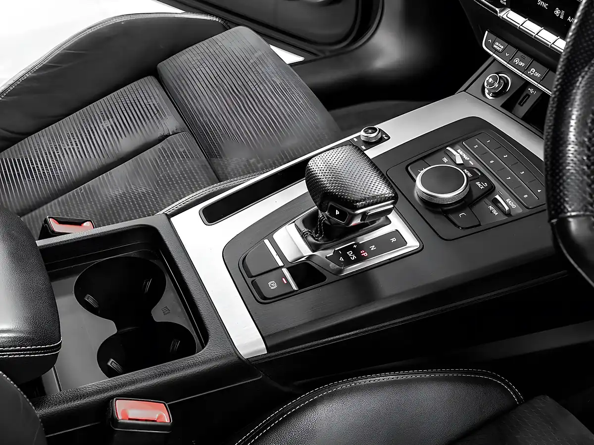 Used 2018 Audi Q5 S Line Grey - Interior and Exterior details 17