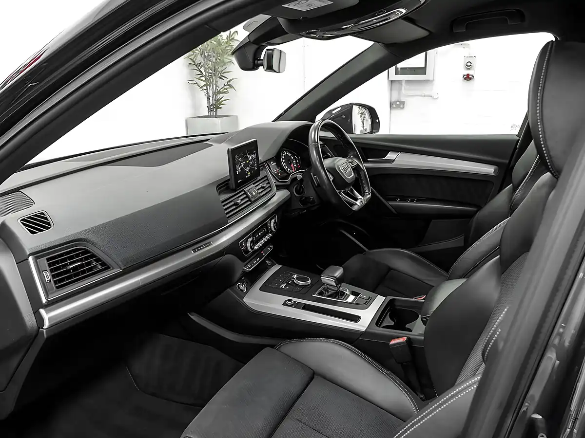 Used 2018 Audi Q5 S Line Manhattan Grey - Interior and Exterior details 17