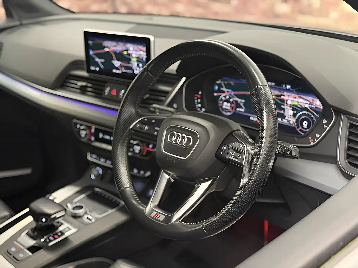 Used 2018 Audi Q5 S Line Manhattan Grey - Interior and Exterior details 6