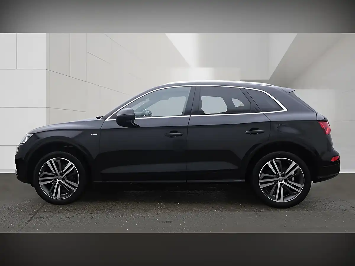 Used 2018 Audi Q5 S Line Mythos Black Metallic - Interior and Exterior details 6
