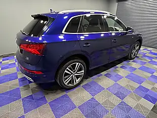 Used 2018 Audi Q5 S Line Nevarra Blue - Interior and Exterior details 7