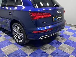 Used 2018 Audi Q5 S Line Nevarra Blue - Interior and Exterior details 9