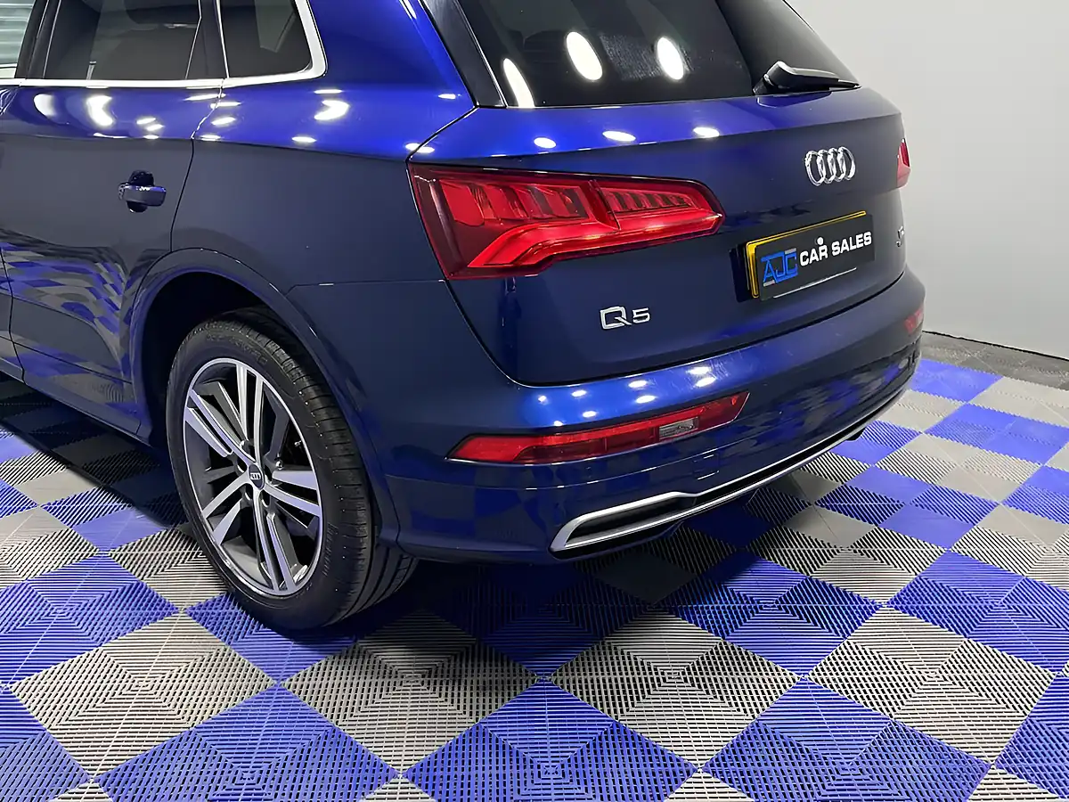 Used 2018 Audi Q5 S Line Nevarra Blue - Interior and Exterior details 9