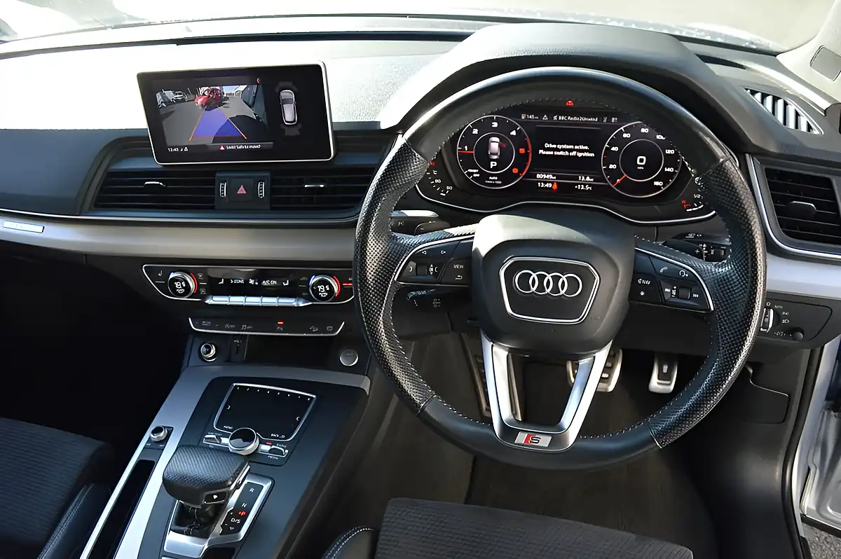 Used 2018 Audi Q5 S Line Silver - Interior and Exterior details 13