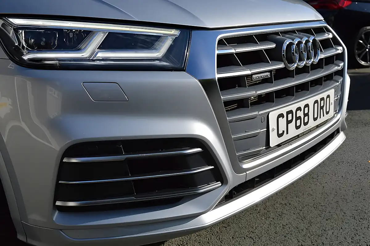 Used 2018 Audi Q5 S Line Silver - Interior and Exterior details 17
