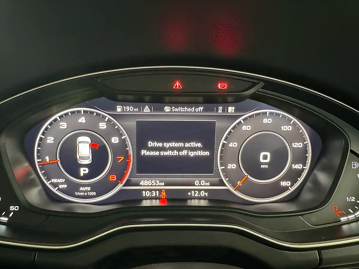 Used 2018 Audi Q5 S Line White - Interior and Exterior details 13