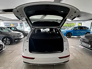 Used 2018 Audi Q5 S Line White - Interior and Exterior details 6