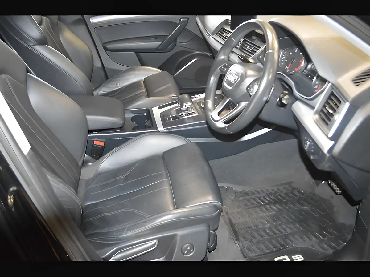 Used 2018 Audi Q5 Sport Black - Interior and Exterior details 10