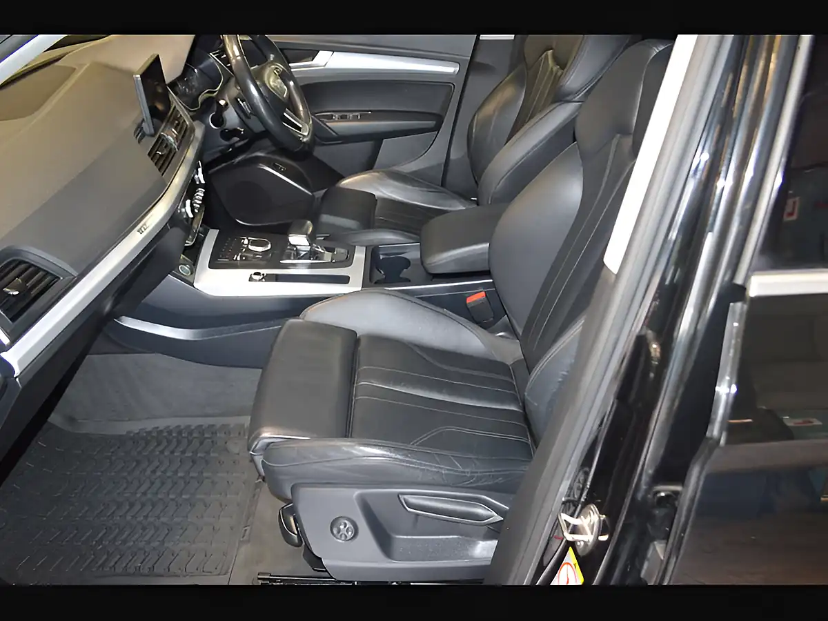 Used 2018 Audi Q5 Sport Black - Interior and Exterior details 11