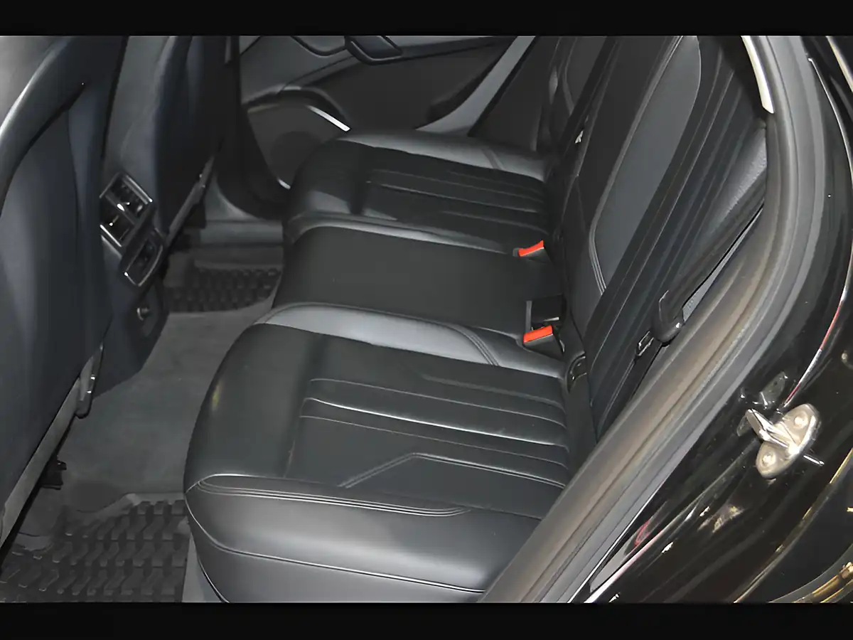 Used 2018 Audi Q5 Sport Black - Interior and Exterior details 12