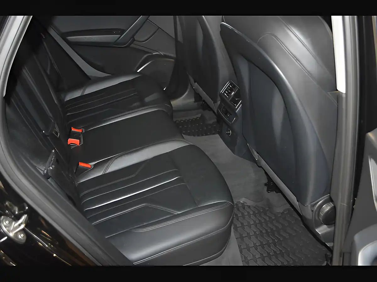 Used 2018 Audi Q5 Sport Black - Interior and Exterior details 13