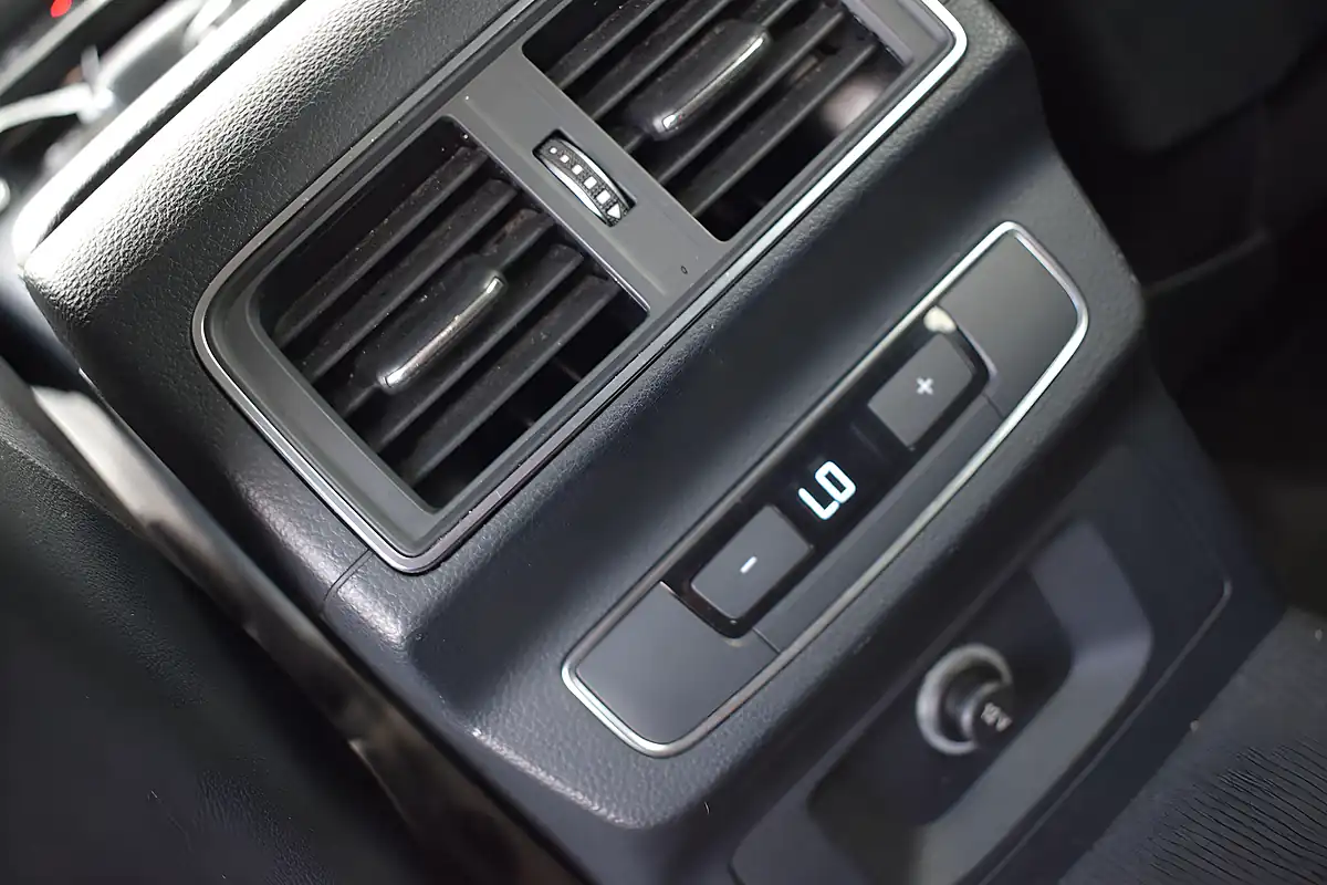 Used 2018 Audi Q5 Sport Black - Interior and Exterior details 14