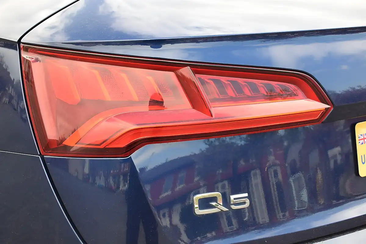 Used 2018 Audi Q5 Sport Blue - Interior and Exterior details 19