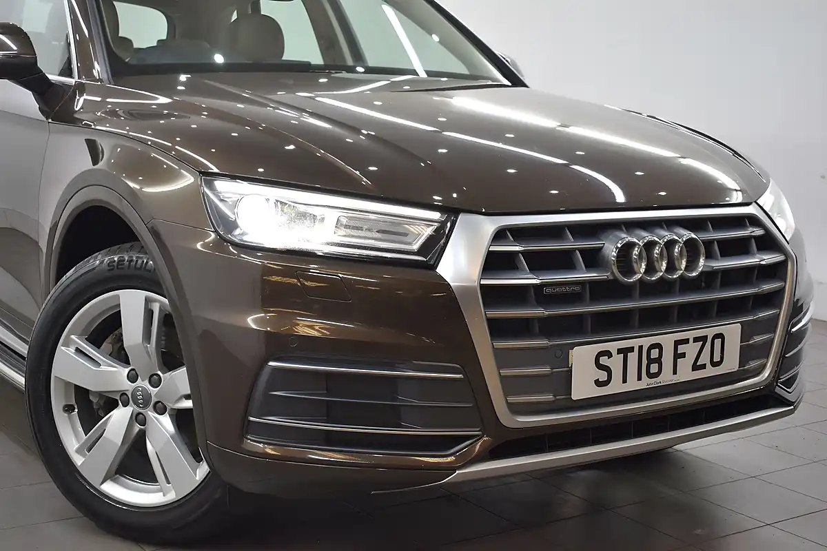 Used 2018 Audi Q5 Sport Brown - Interior and Exterior details 16