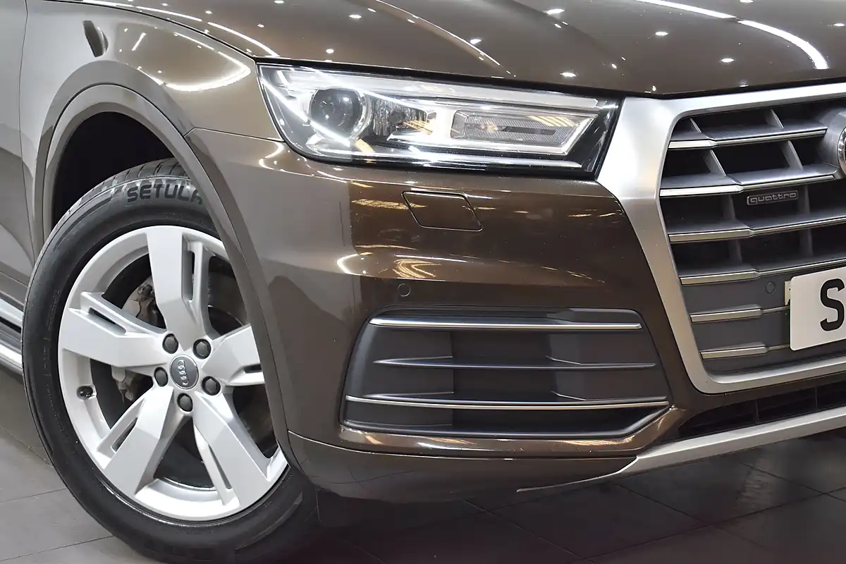 Used 2018 Audi Q5 Sport Brown - Interior and Exterior details 8