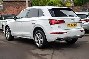 Used 2018 Audi Q5 Sport Glacier White - Interior and Exterior details 6
