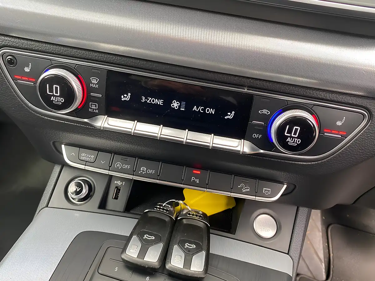 Used 2018 Audi Q5 Sport Red - Interior and Exterior details 12
