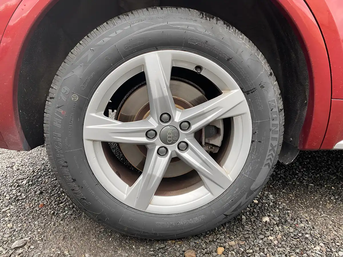Used 2018 Audi Q5 Sport Red - Interior and Exterior details 8