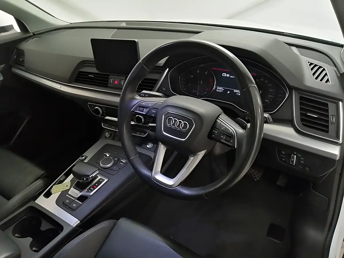 Used 2018 Audi Q5 Sport White - Interior and Exterior details 7