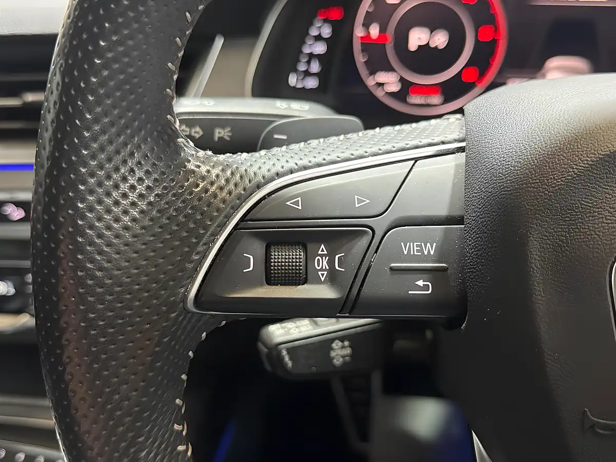 Used 2018 Audi Q7 Black Edition Black - Interior and Exterior details 10