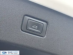 Used 2018 Audi Q7 Black Edition White - Interior and Exterior details 8
