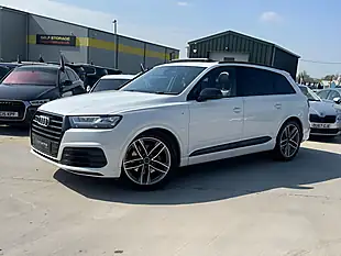 Used 2018 Audi Q7 Black Edition White - Interior and Exterior details 4