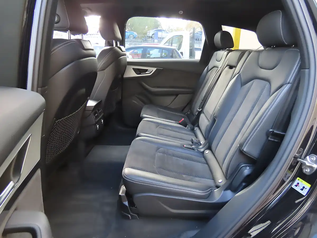 Used 2018 Audi Q7 S Line Black - Interior and Exterior details 8