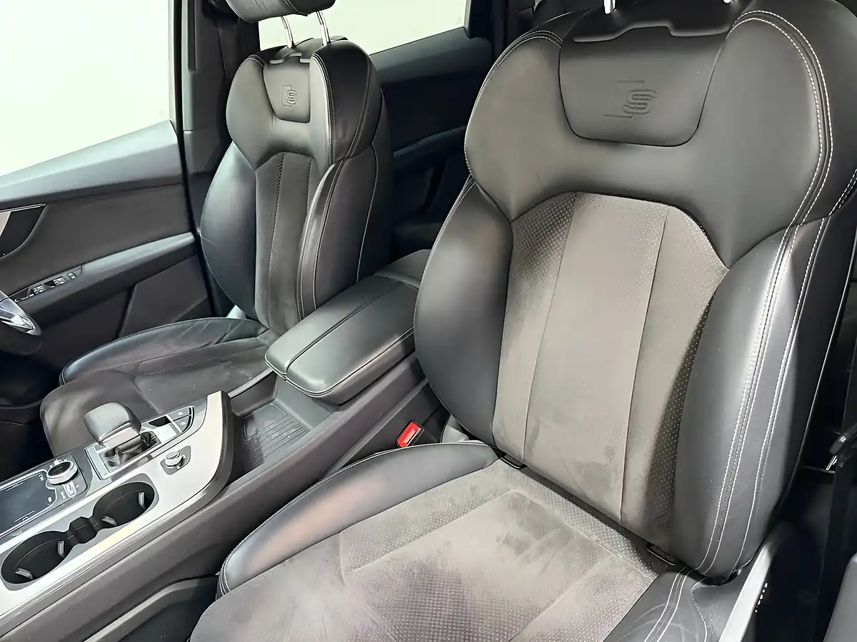Used 2018 Audi Q7 S Line Black - Interior and Exterior details 17