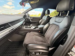 Used 2018 Audi Q7 S Line Grey - Interior and Exterior details 12